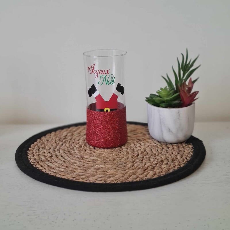 ISAFEE créations personnalisées vase père noël rouge 2